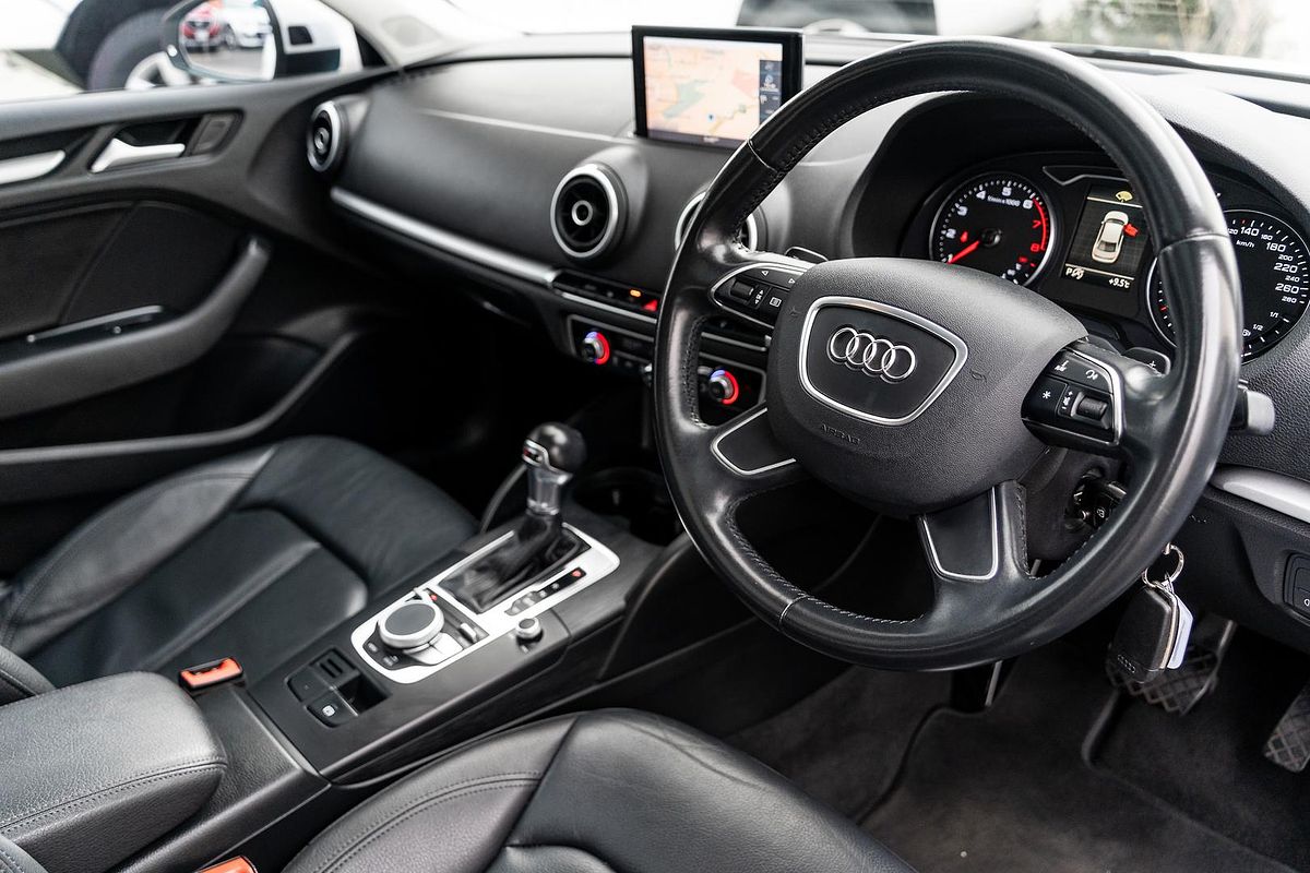 2015 Audi A3 Attraction 8V