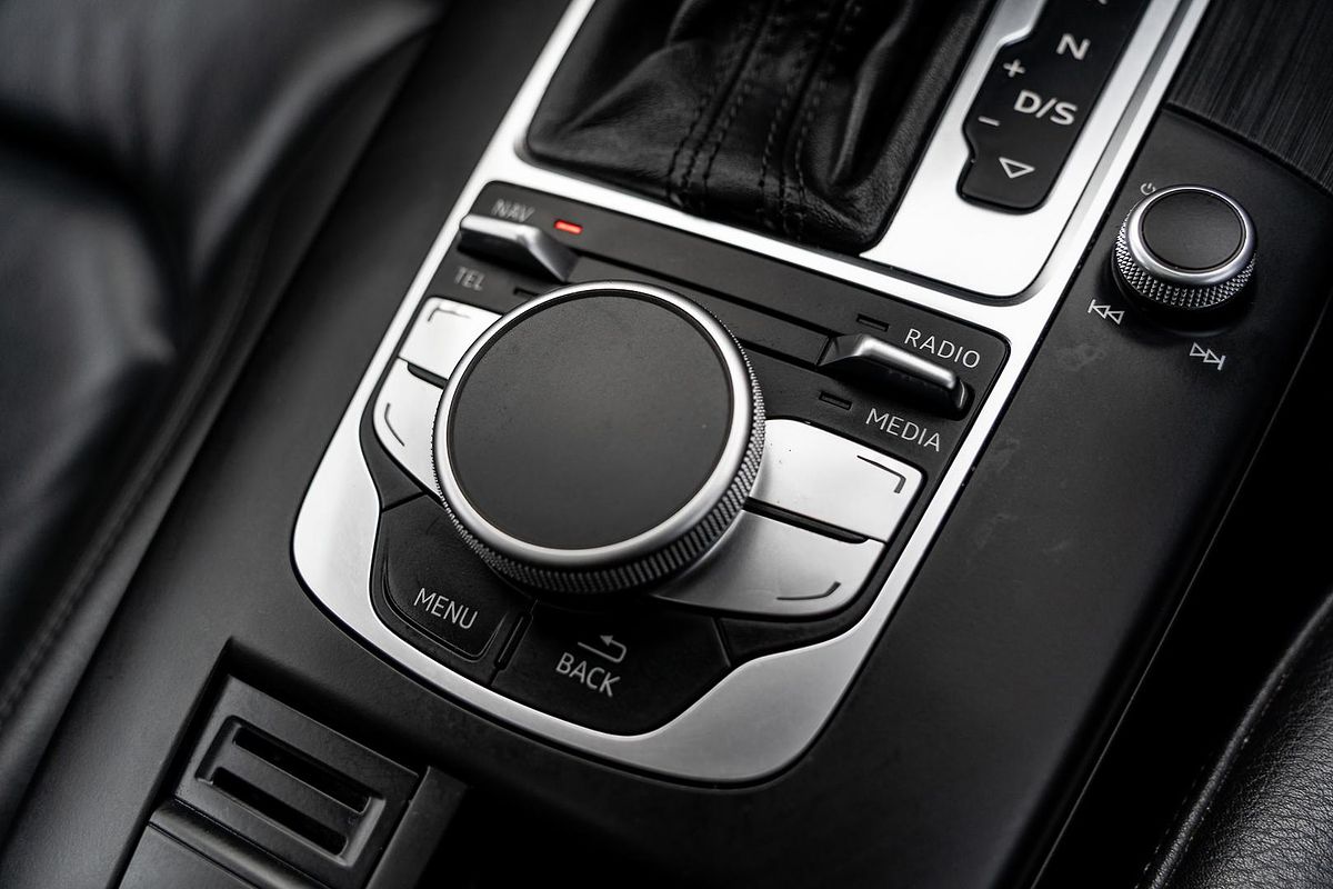 2015 Audi A3 Attraction 8V