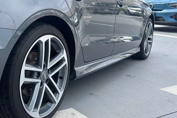 2019 Audi A3 35 TFSI S line plus 8V