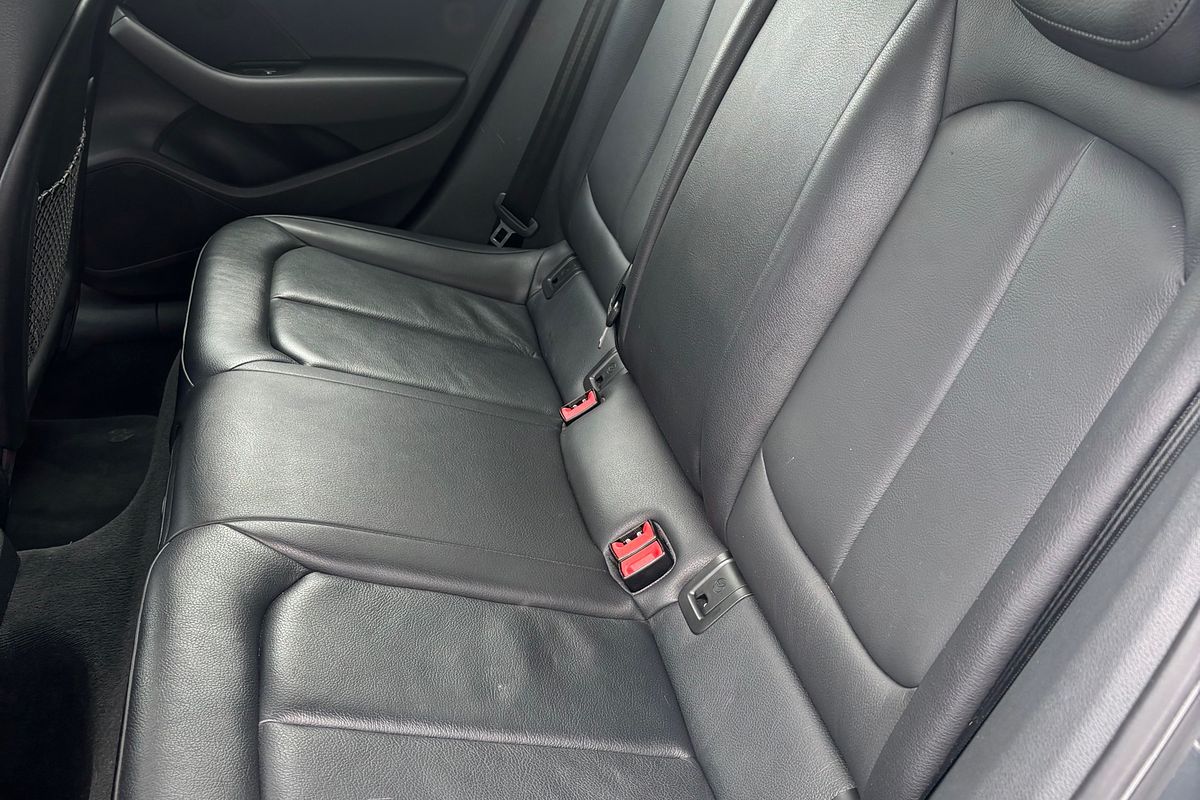2019 Audi A3 35 TFSI S line plus 8V