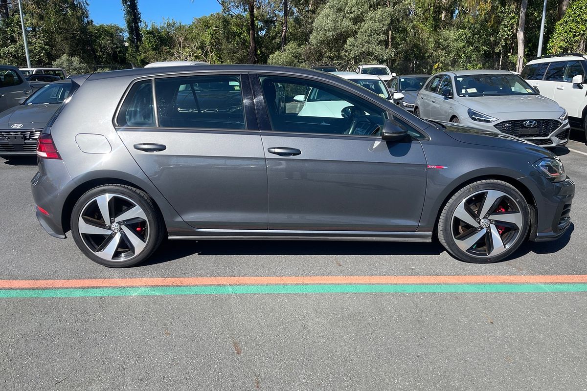 2017 Volkswagen Golf GTI 7.5