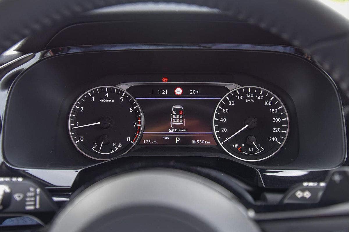 2024 Nissan Pathfinder ST-L R53