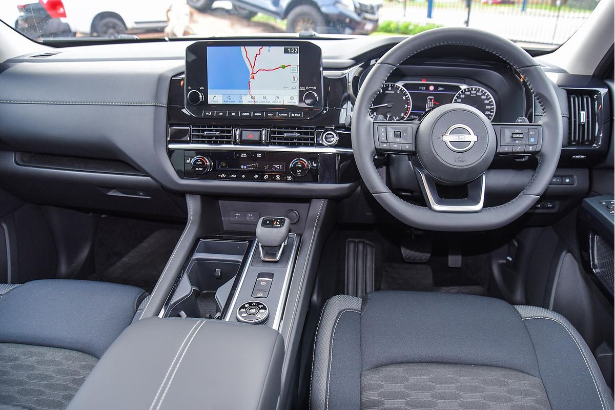 2024 Nissan Pathfinder ST-L R53
