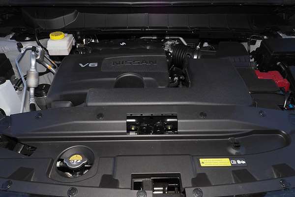 2023 Nissan Pathfinder Ti-L R53