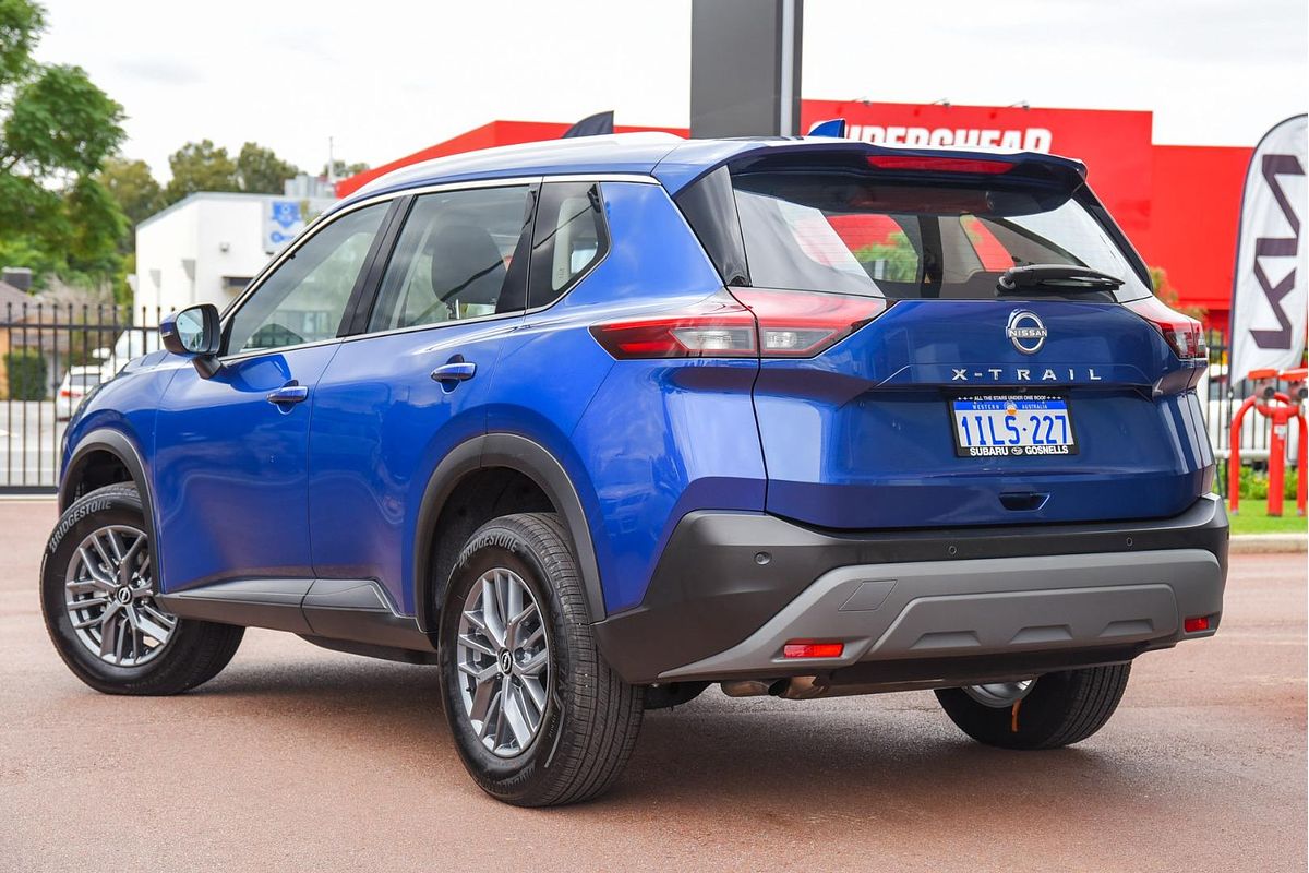 2024 Nissan X-TRAIL ST T33