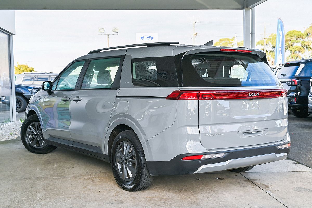2023 Kia Carnival S KA4