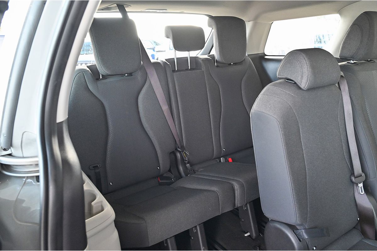 2023 Kia Carnival S KA4