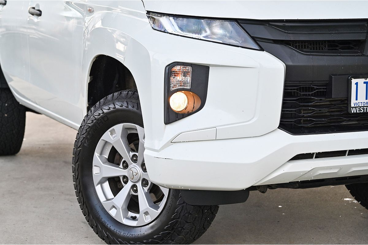 2020 Mitsubishi Triton GLX ADAS MR 4X4
