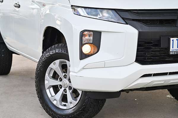 2020 Mitsubishi Triton GLX ADAS MR 4X4