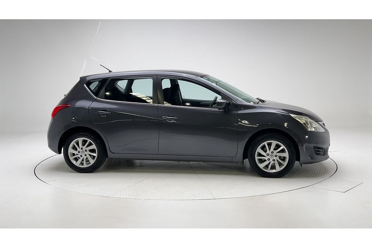 2014 Nissan Pulsar ST C12