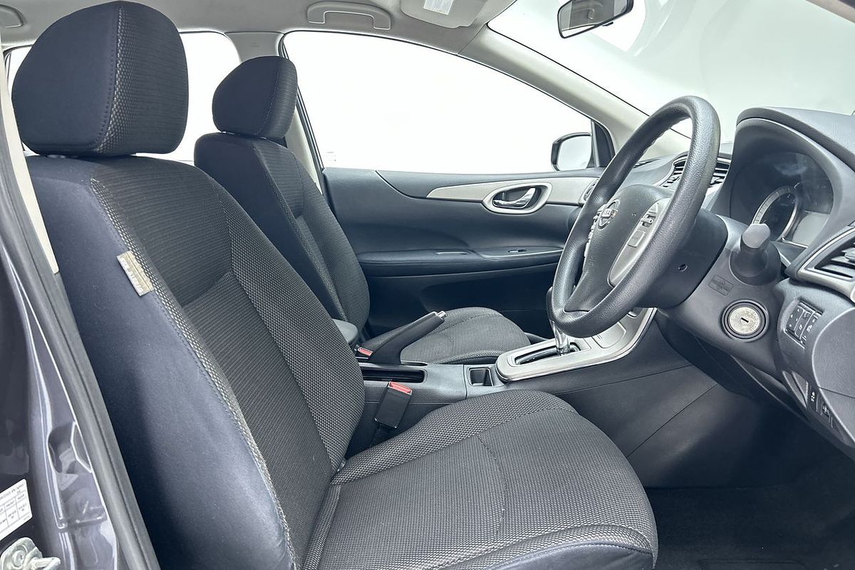 2014 Nissan Pulsar ST C12