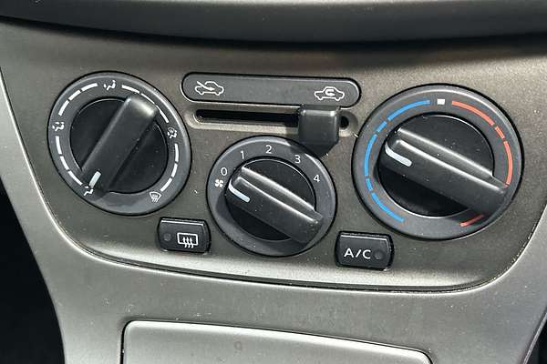 2014 Nissan Pulsar ST C12