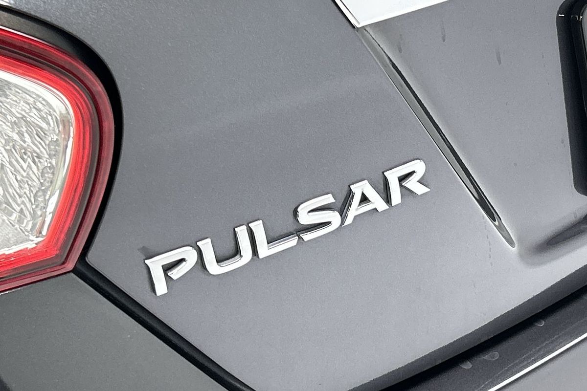2014 Nissan Pulsar ST C12