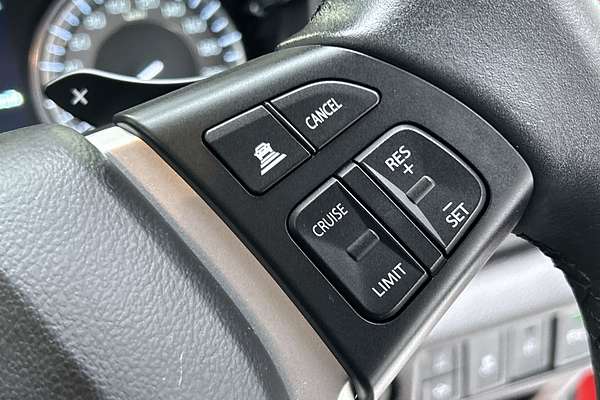 2023 Suzuki S-Cross GLX JYB