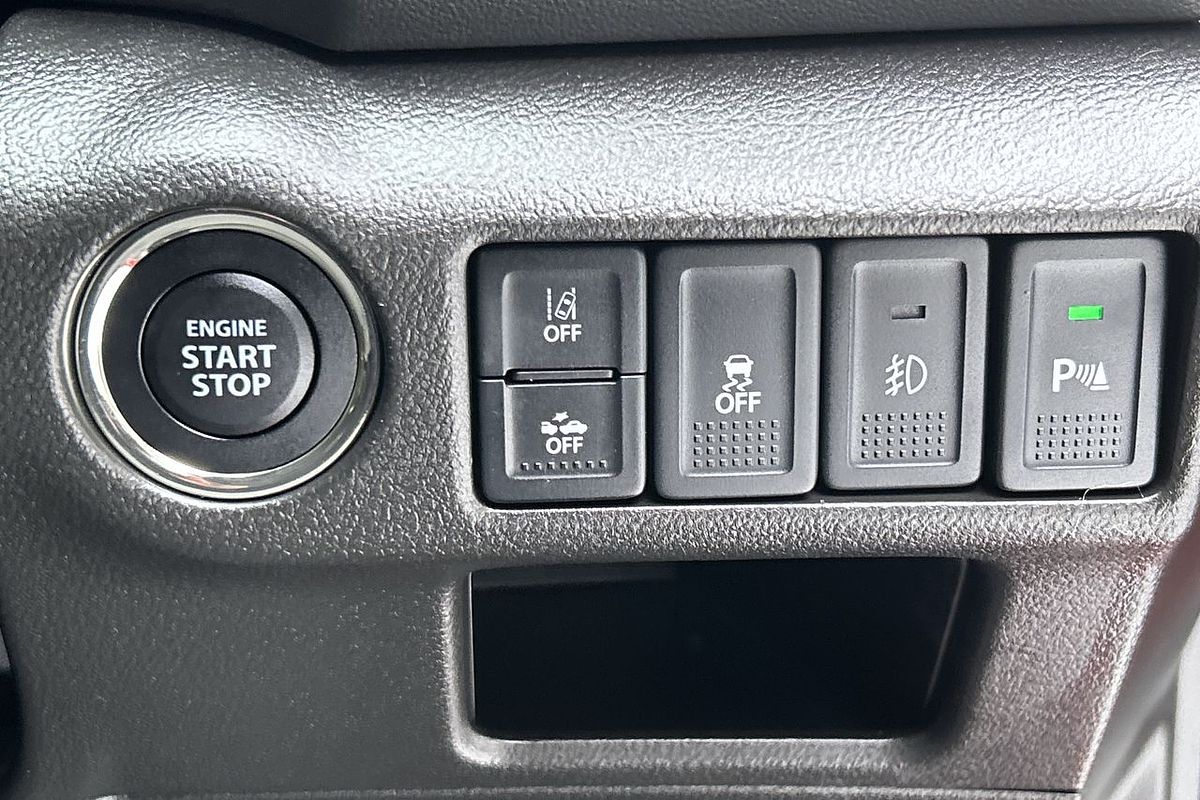 2023 Suzuki S-Cross GLX JYB