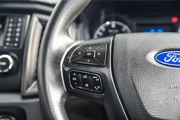 2016 Ford Everest Ambiente UA 3.2L