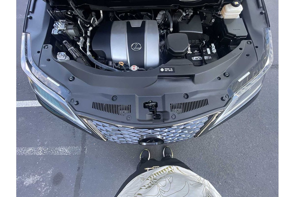 2022 Lexus RX F SPORT Handling