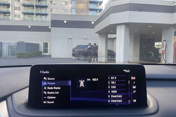 2022 Lexus RX F SPORT Handling