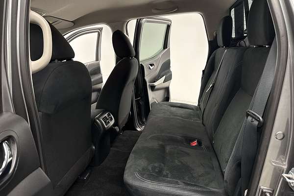 2020 Nissan Navara ST D23 Series 4 4X4