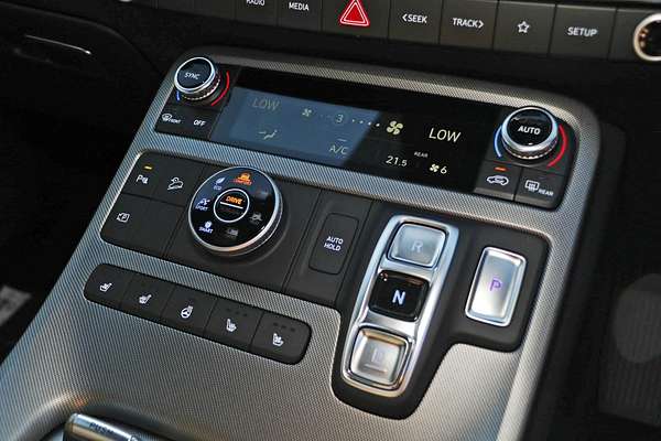 2025 Hyundai Palisade Calligraphy Black Ink LX2.V5