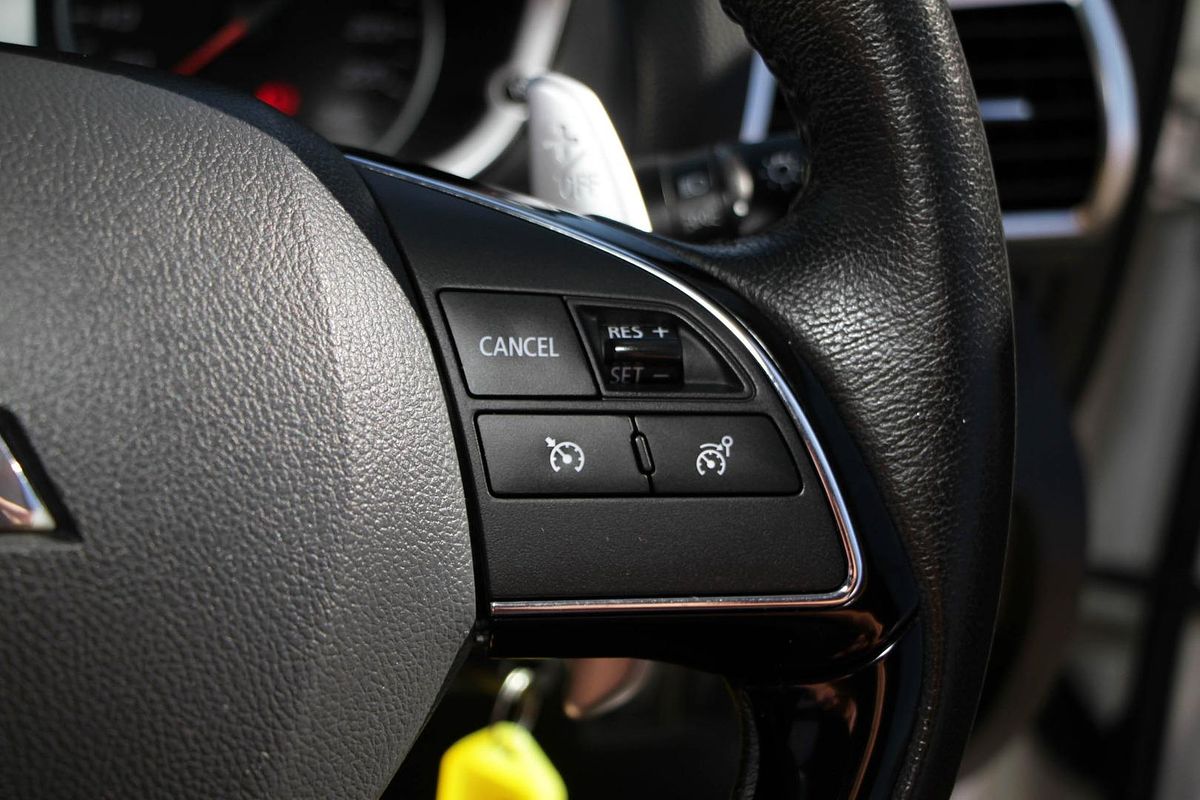 2019 Mitsubishi Eclipse Cross ES YA