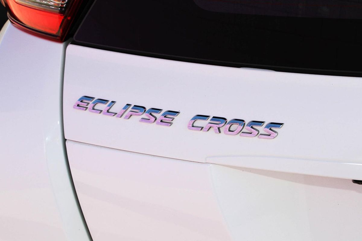 2019 Mitsubishi Eclipse Cross ES YA