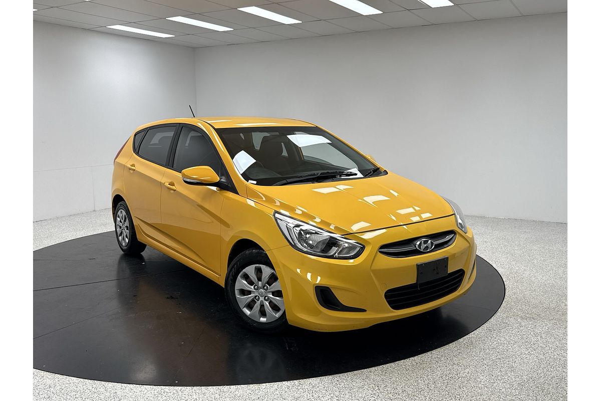 2015 Hyundai Accent Active RB3
