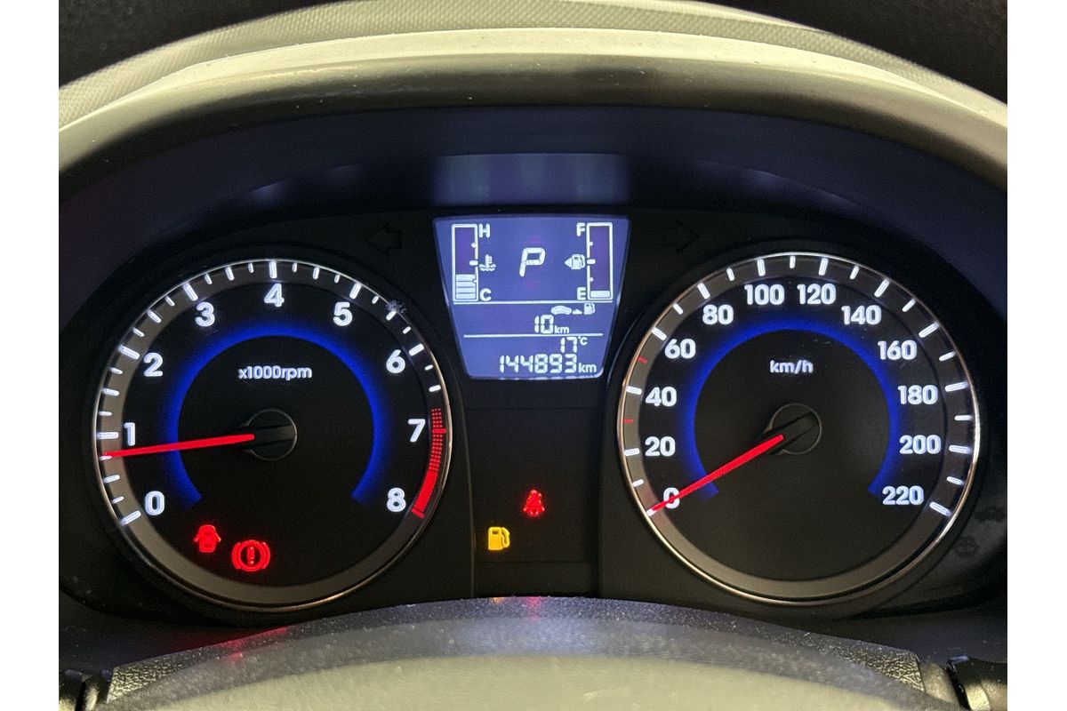 2015 Hyundai Accent Active RB3