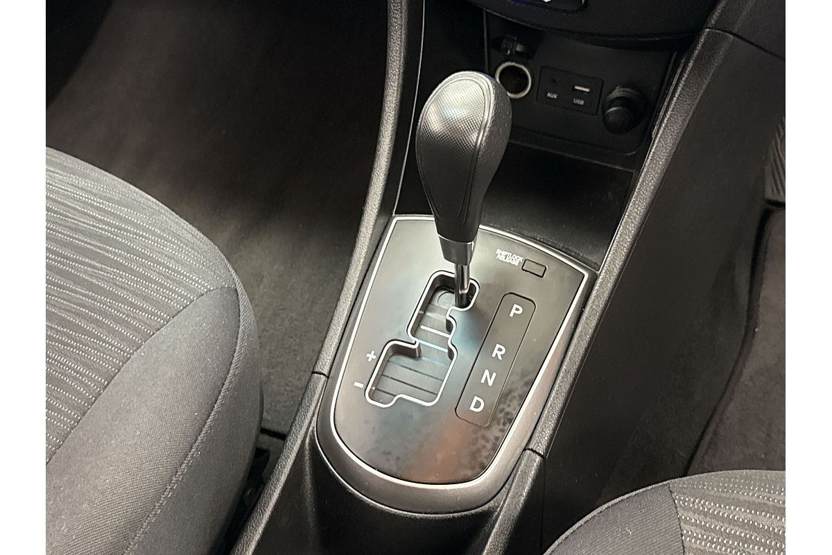 2015 Hyundai Accent Active RB3