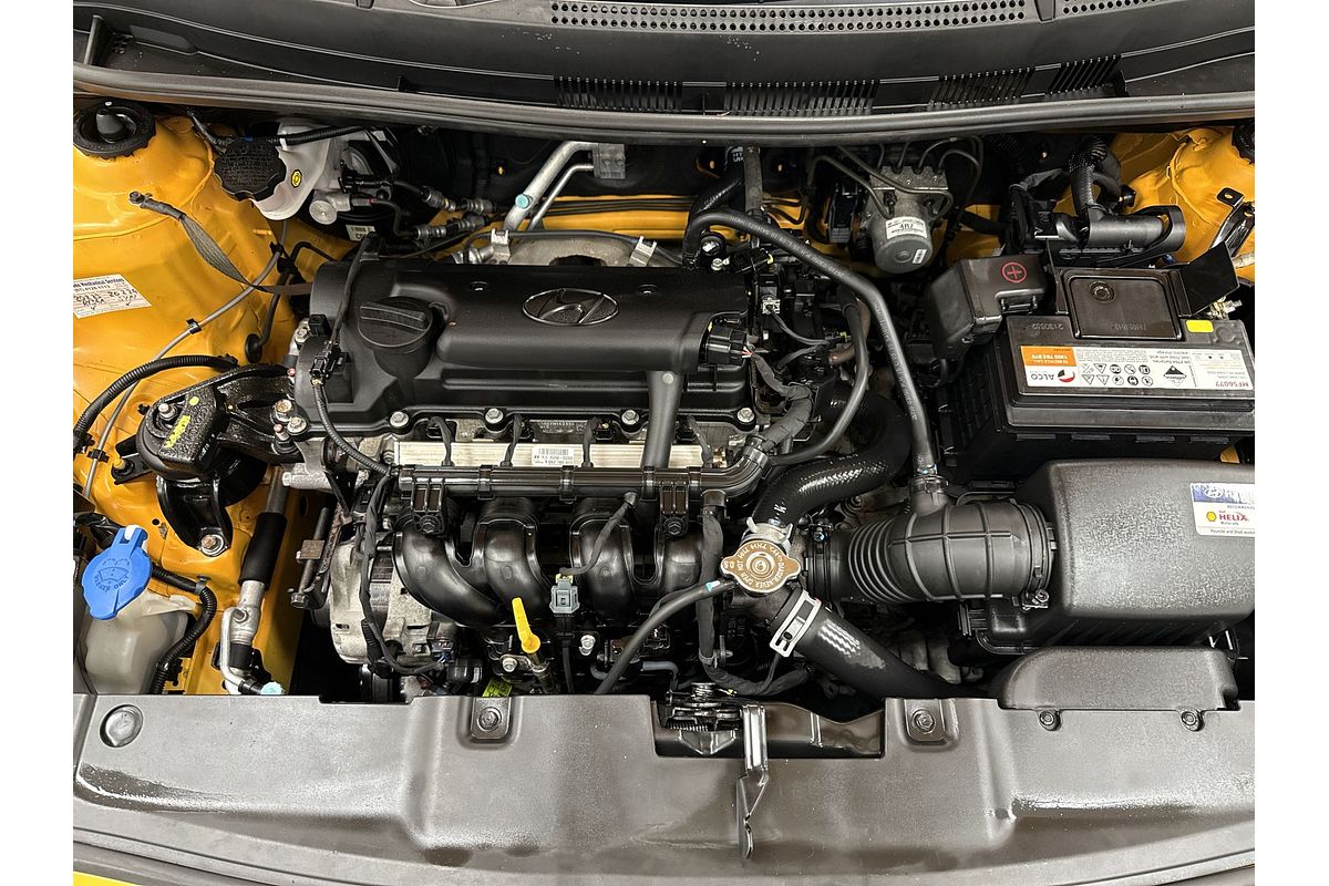 2015 Hyundai Accent Active RB3