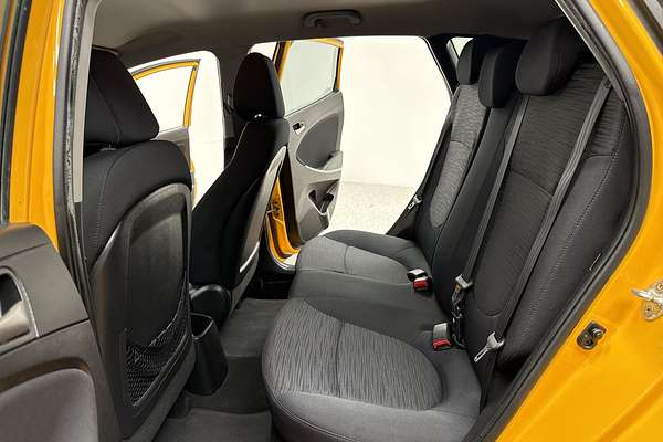 2015 Hyundai Accent Active RB3