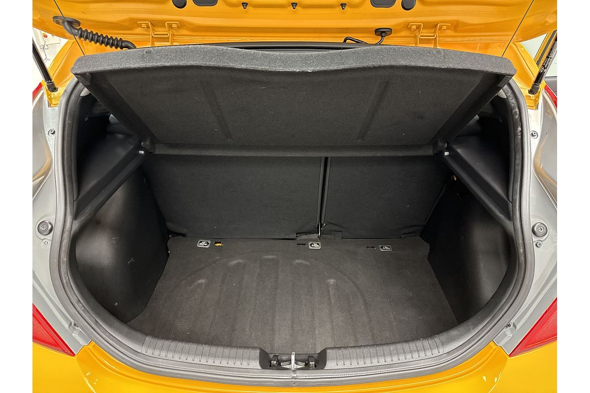 2015 Hyundai Accent Active RB3