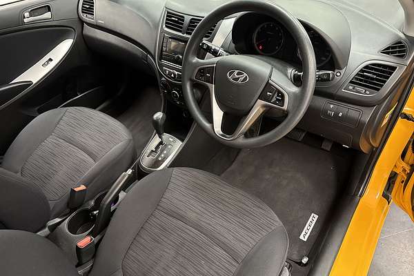 2015 Hyundai Accent Active RB3