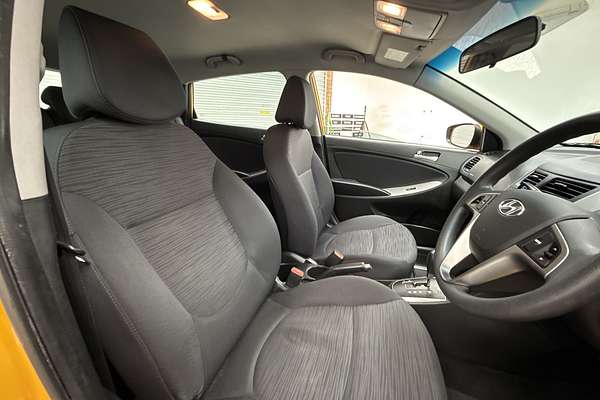 2015 Hyundai Accent Active RB3