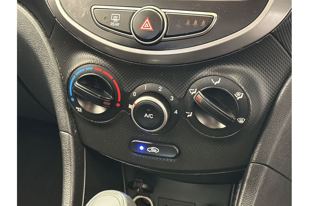 2015 Hyundai Accent Active RB3