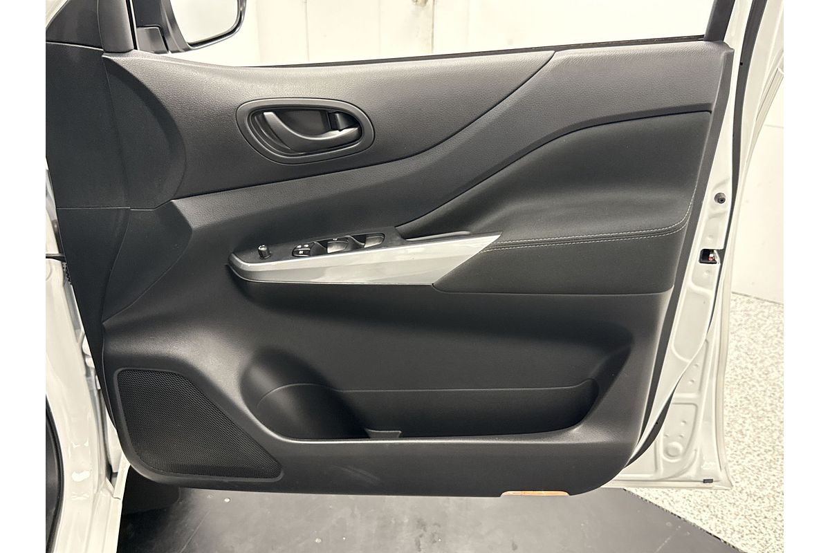 2023 Nissan Navara SL D23 Rear Wheel Drive