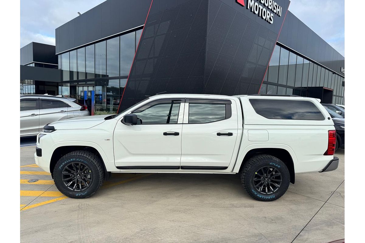 2024 Mitsubishi Triton GLX MV 4X4