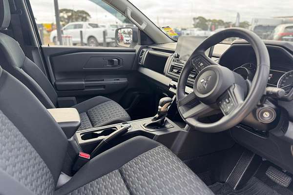 2024 Mitsubishi Triton GLX MV 4X4