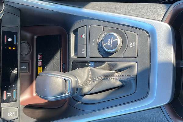 2022 Toyota RAV4 Cruiser AXAH54R