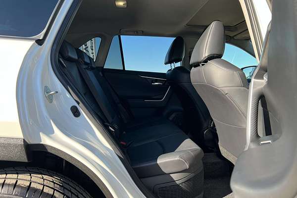 2022 Toyota RAV4 Cruiser AXAH54R