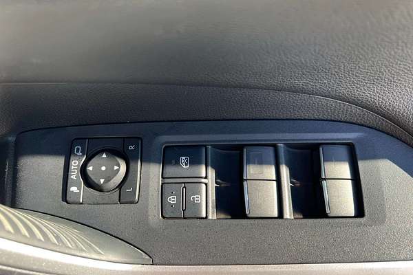 2022 Toyota RAV4 Cruiser AXAH54R