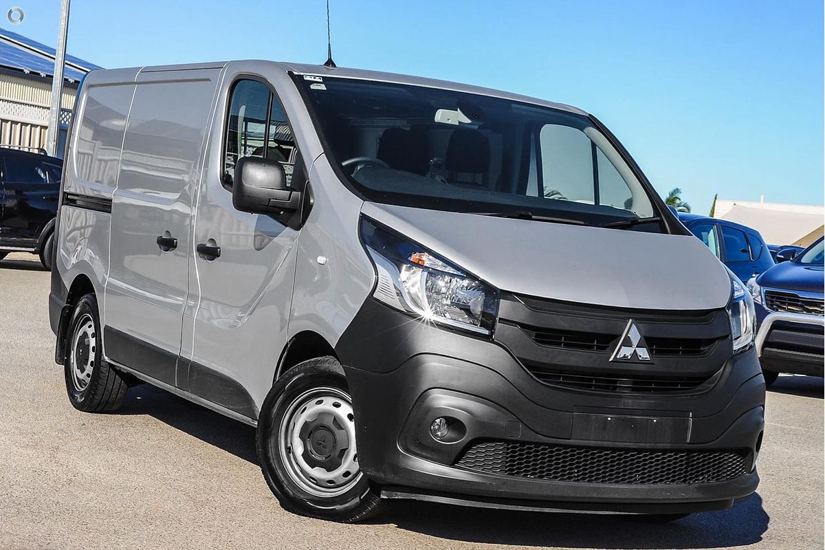 2022 Mitsubishi Express GLX SN SWB