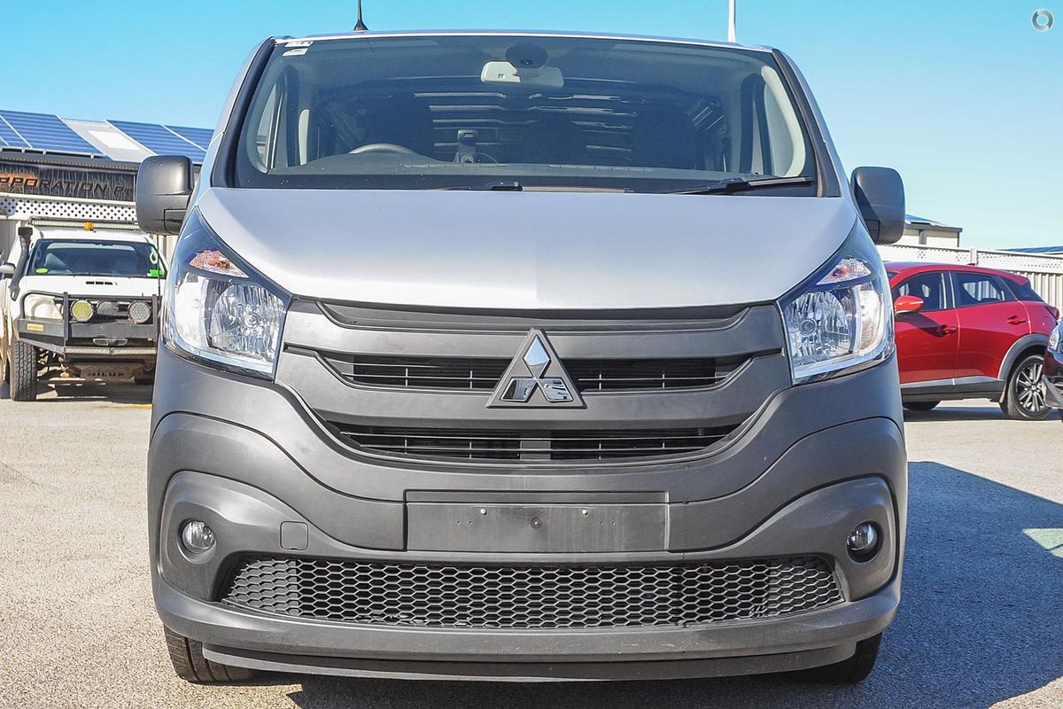 2022 Mitsubishi Express GLX SN SWB