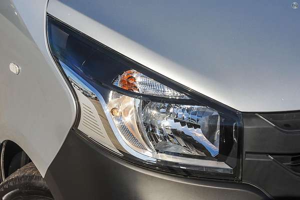 2022 Mitsubishi Express GLX SN SWB