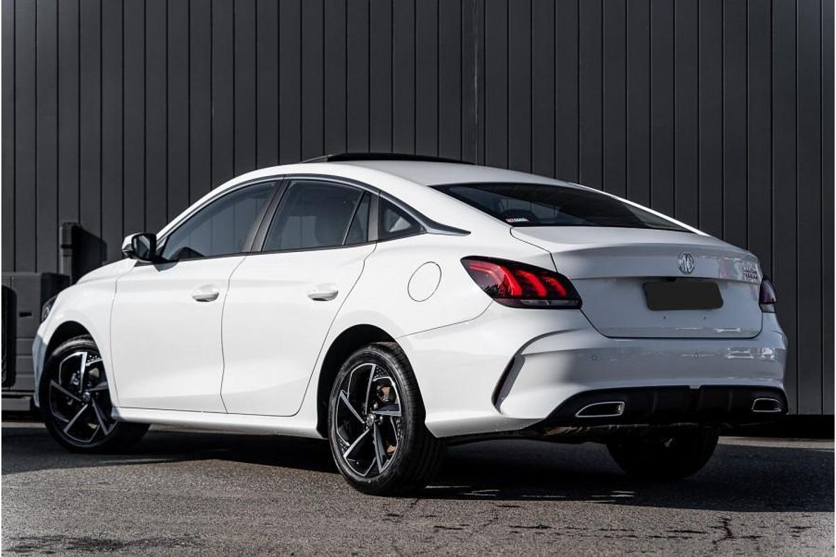 2024 MG MG5 Essence