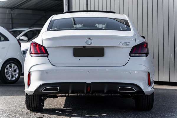 2024 MG MG5 Essence