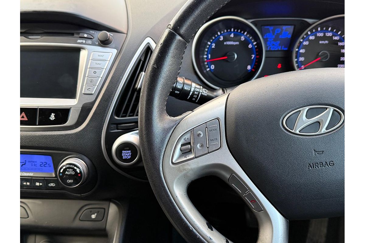 2013 Hyundai ix35 Highlander LM2