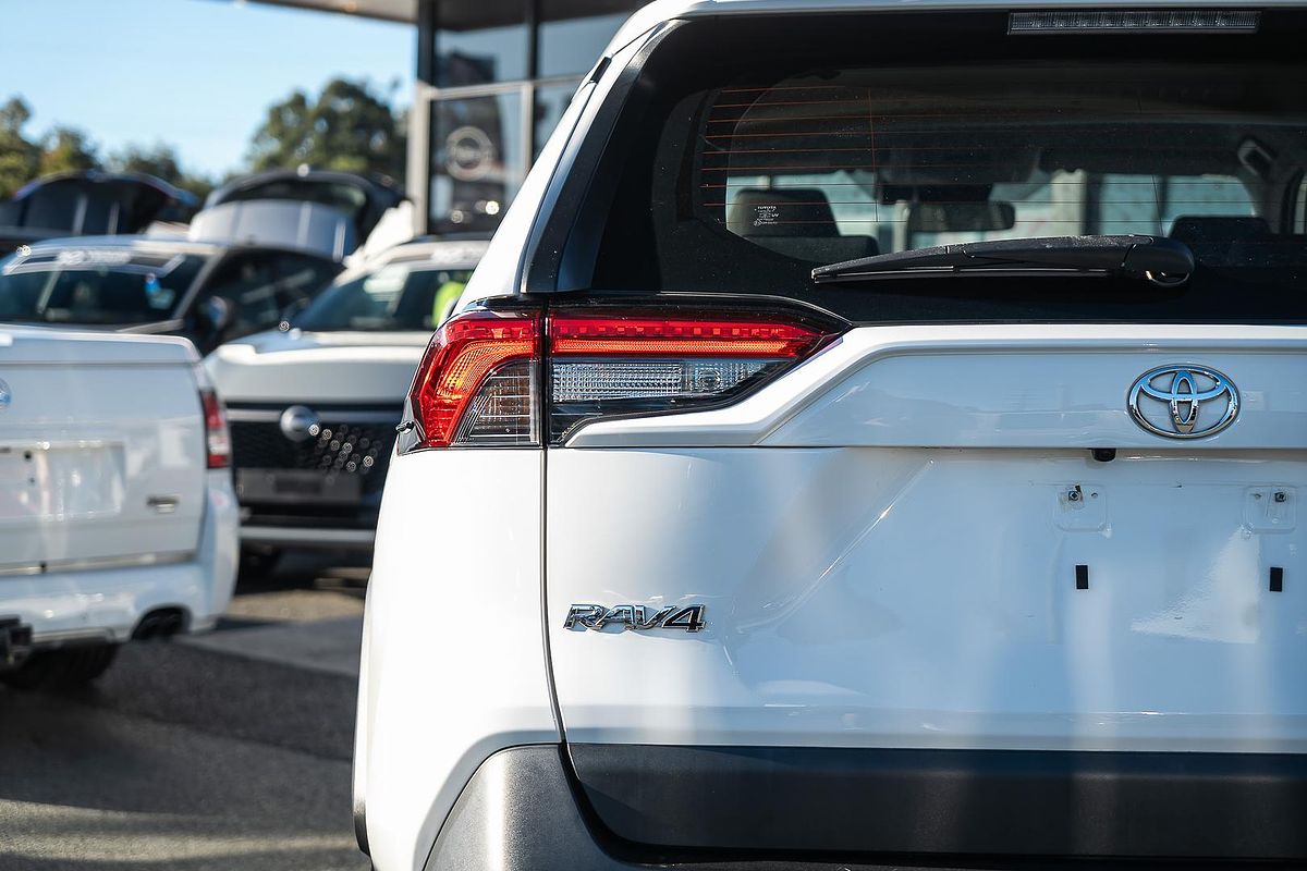 2020 Toyota RAV4 GX MXAA52R