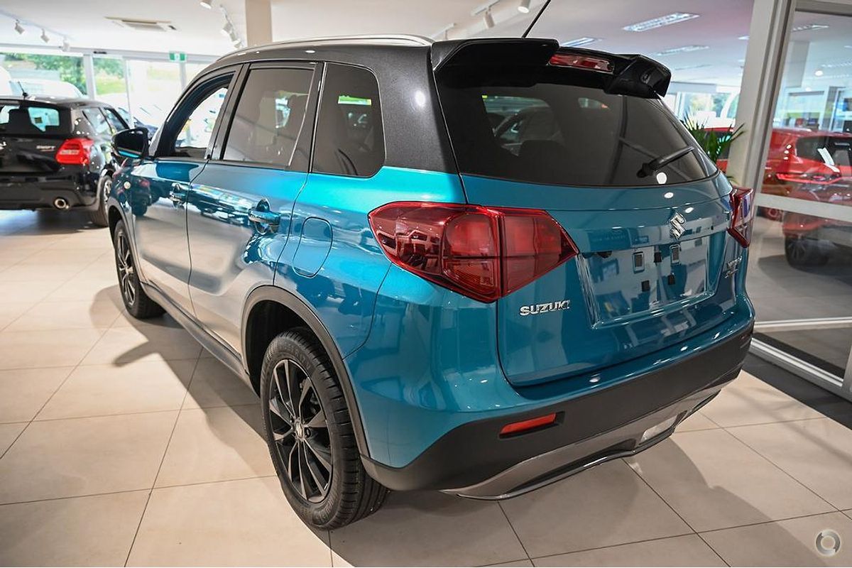 2023 Suzuki Vitara Turbo Shadow LY Series II