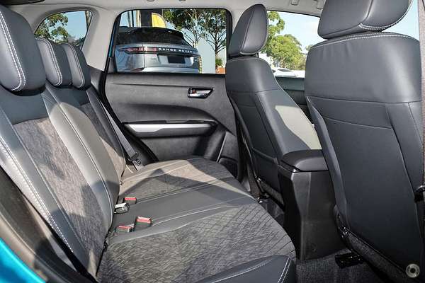 2023 Suzuki Vitara Turbo Shadow LY Series II